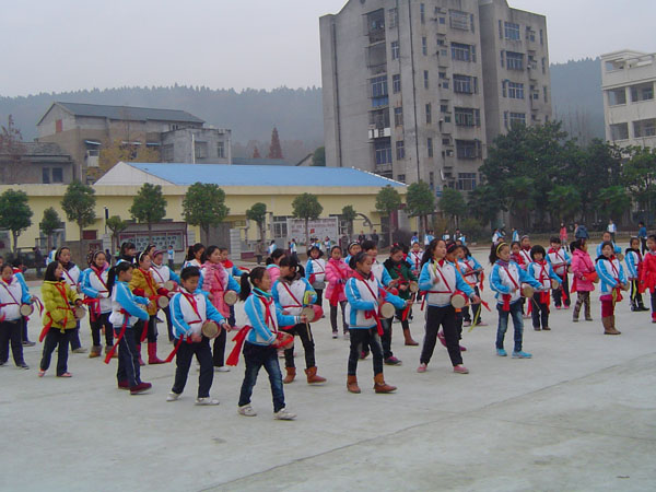 京山县新市镇第一小学美育节活动精彩纷呈